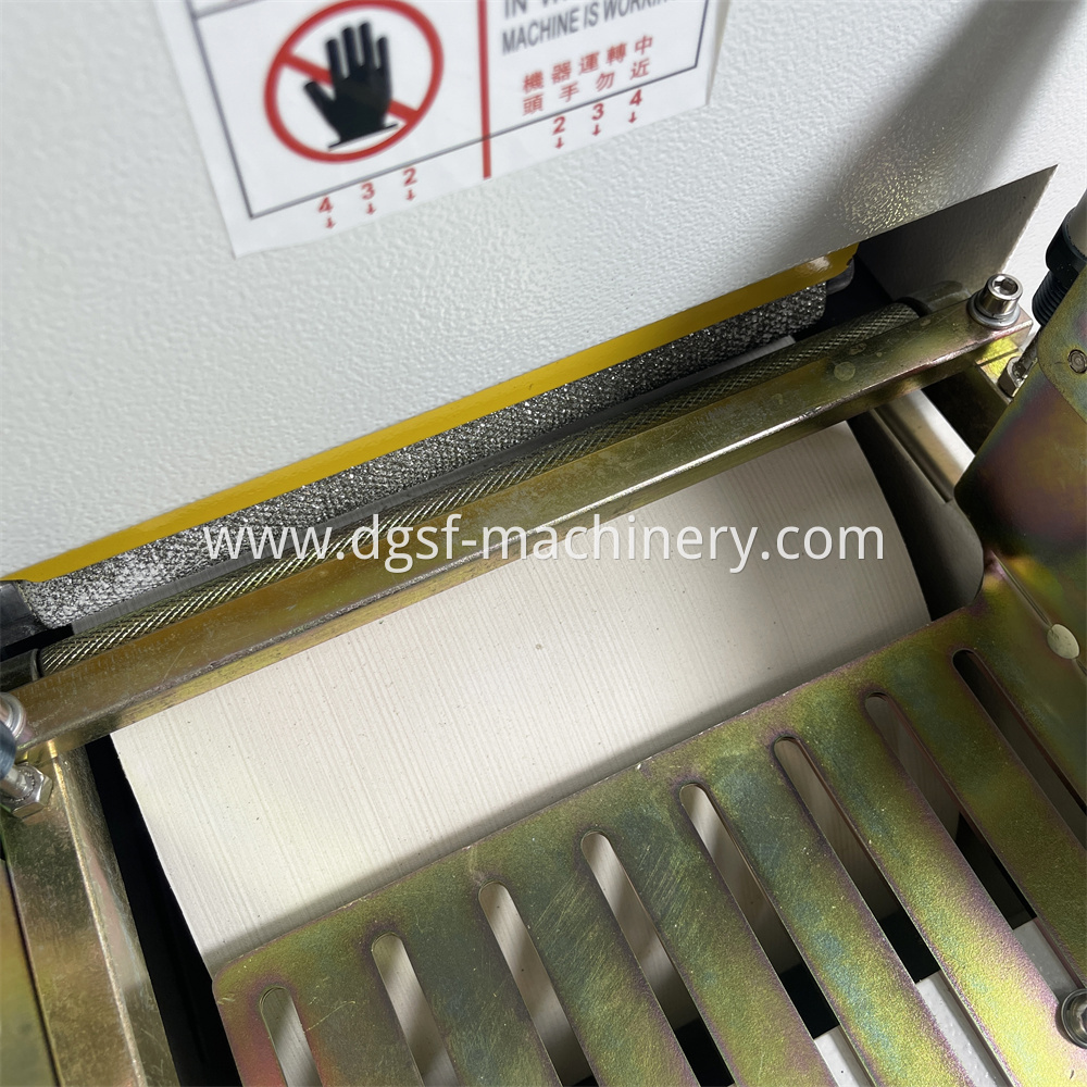 Automatic Outsole Roughing Machine 4 Jpg